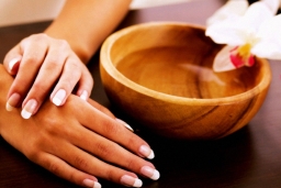 10 способов сделать кожу рук гладкой и нежной.